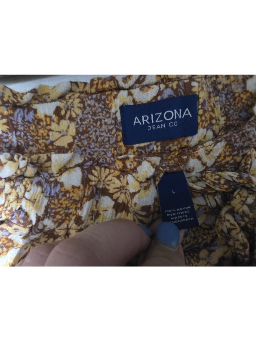 Arizona Jean Co. Yellow Floral Flowy Shorts Women's Size Large - Picture 3 of 5